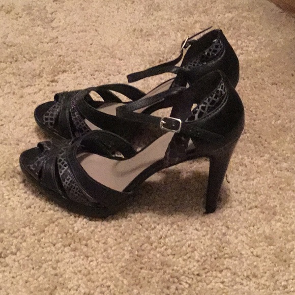 Cathy Jean leather heels - Picture 1 of 3